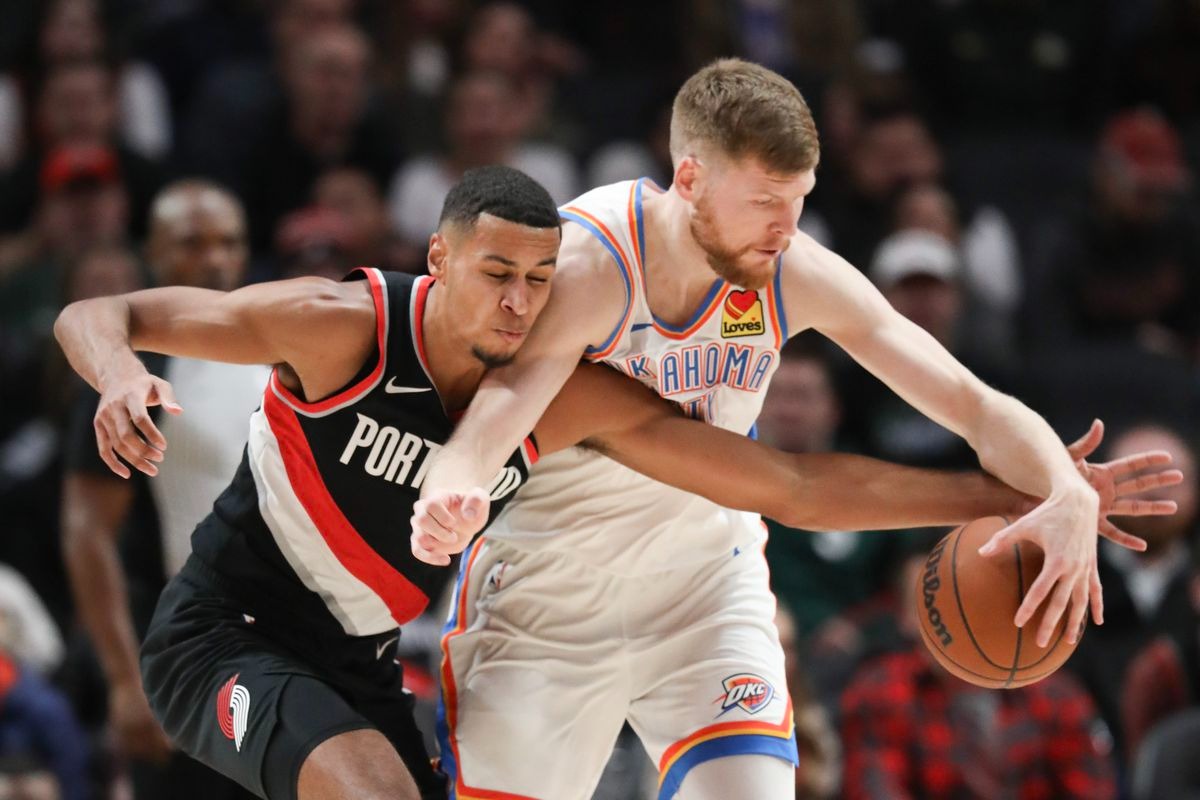 Oklahoma City Thunder dominated the Portland Trail Blazers